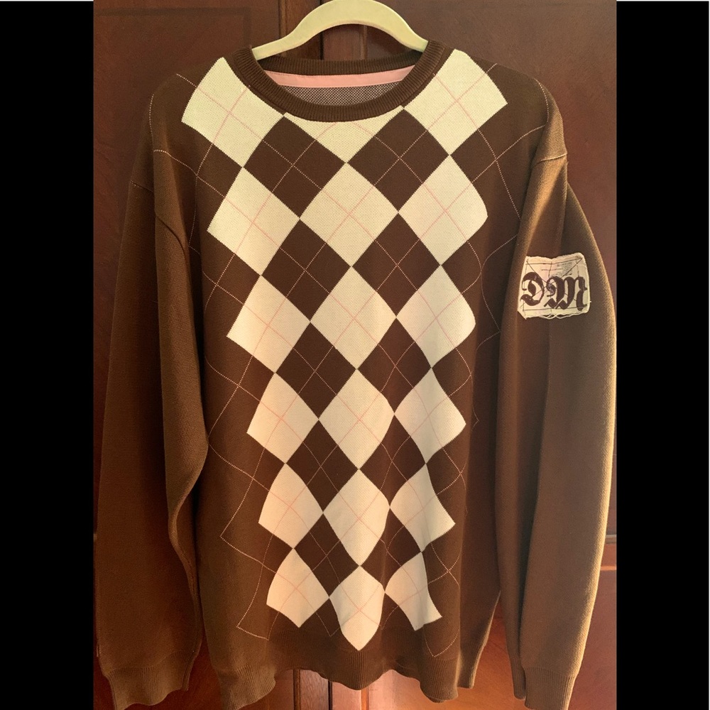 Drunknmunky XLG Mens sweater brown and cream with pink lines in argyle print.